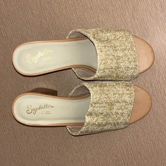 Sechelles Commute Block Raffia Mule Heel - Picture 4 of 5